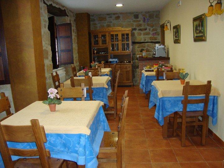El Cuartelillo Viejo Guest House Polientes Ngoại thất bức ảnh