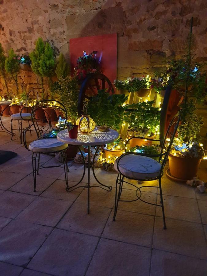 El Cuartelillo Viejo Guest House Polientes Ngoại thất bức ảnh