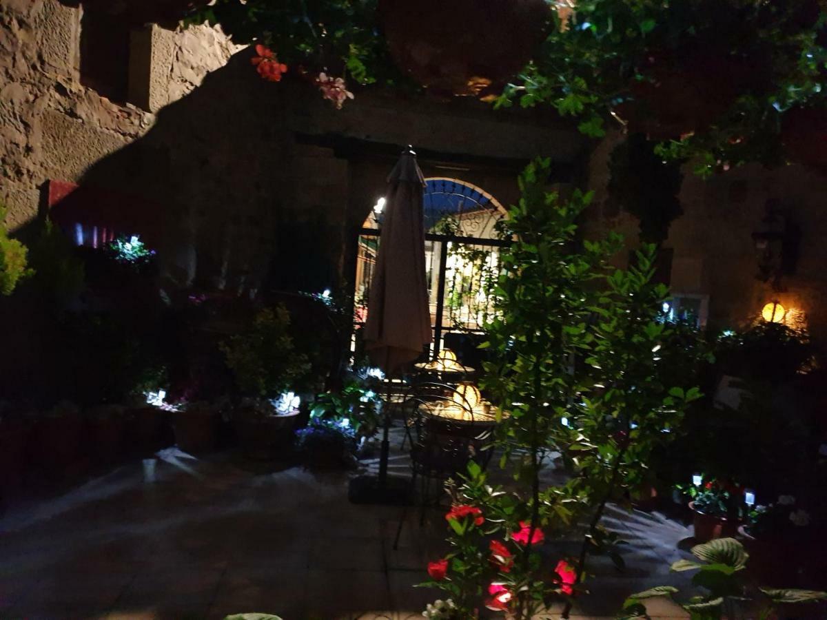 El Cuartelillo Viejo Guest House Polientes Ngoại thất bức ảnh